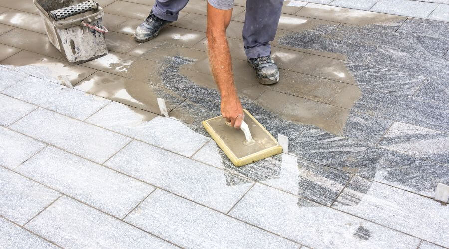 Professional gutter cleaning in Silver Creek, MS